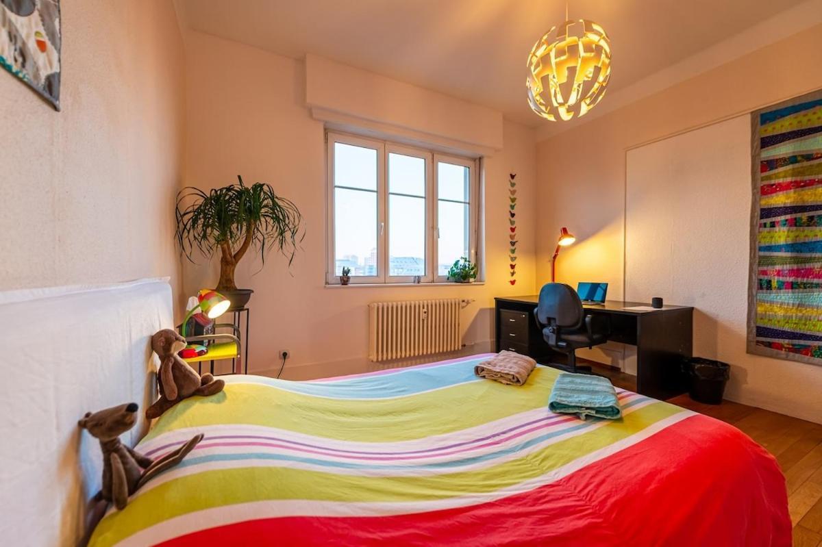Apartment Large In *